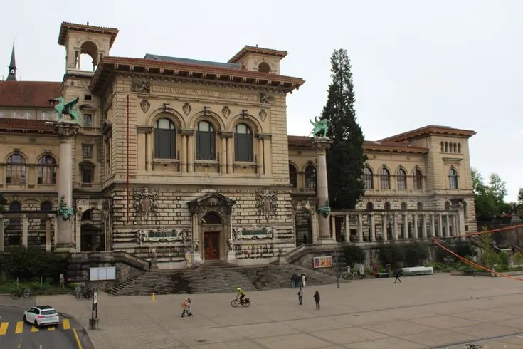 University Of Lausanne
